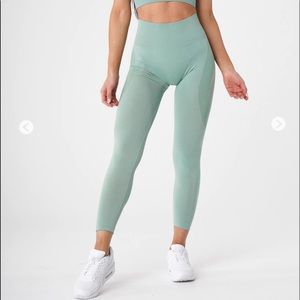 NVGTN Sage Green Contour Seamless Leggings